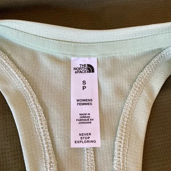 NWT North Face Women’s Sunriser Tank misty sage/forest olive, sz small, slim fit - Picture 5 of 10